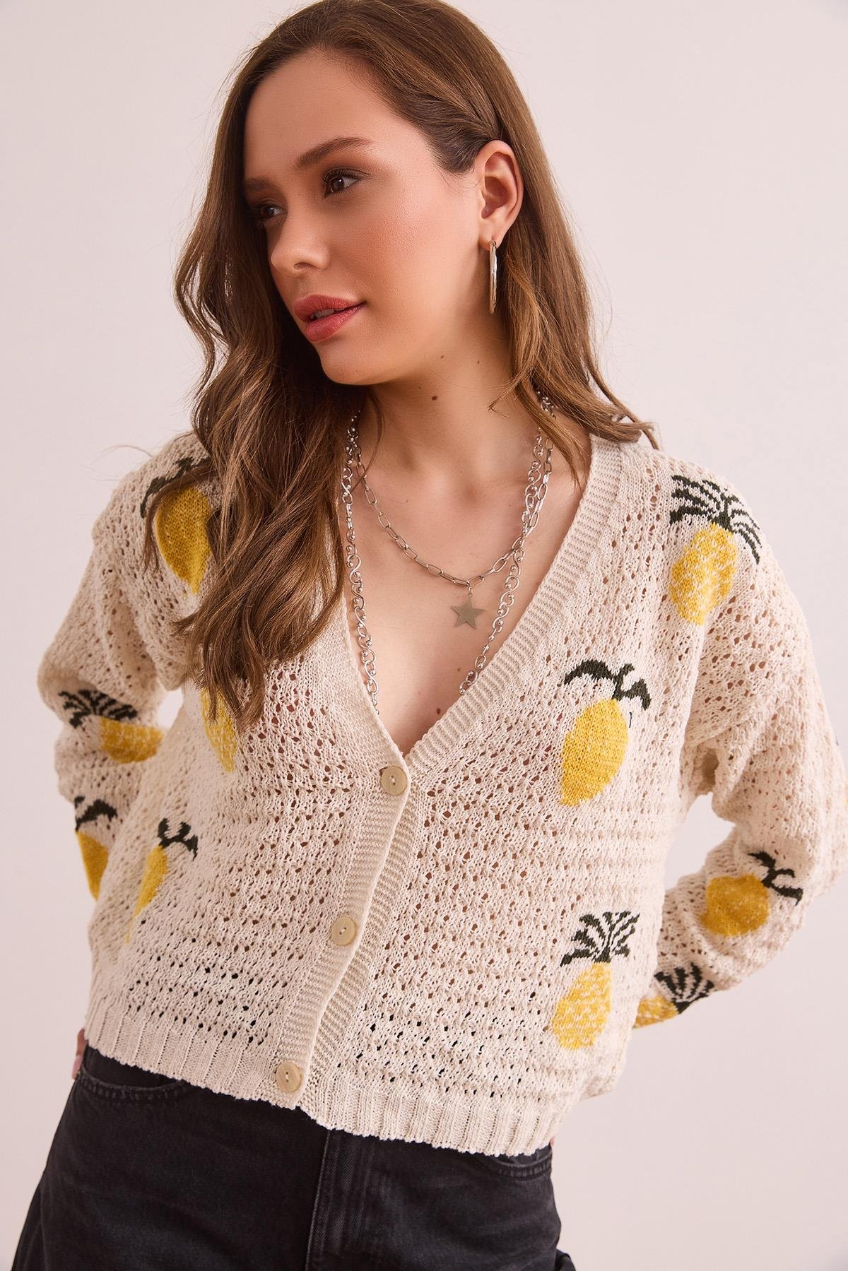 Ananas Motifli Ajurlu Crop Hırka Ekru
