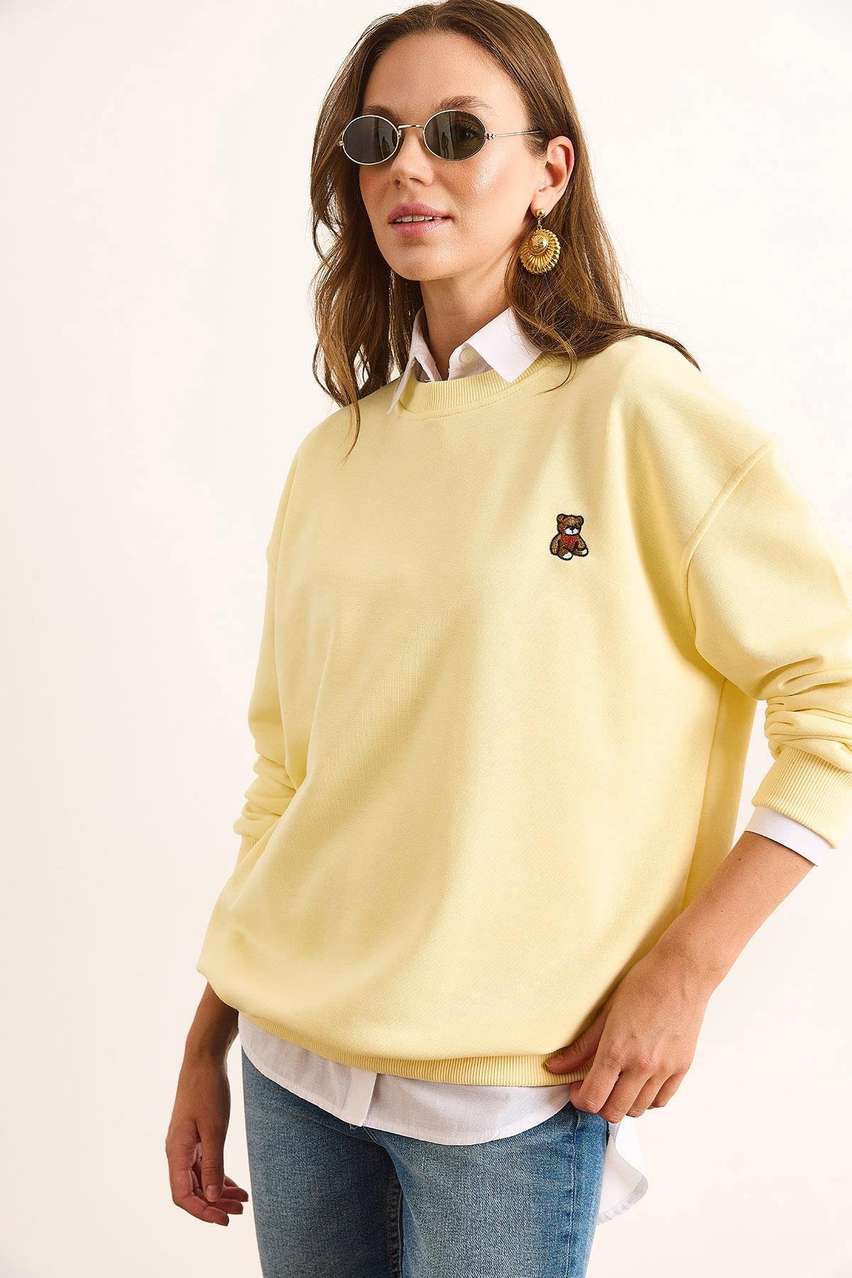 Ayıcık Nakışlı Dikiş Detaylı Şardonlu Kalın Sweatshirt Sarı