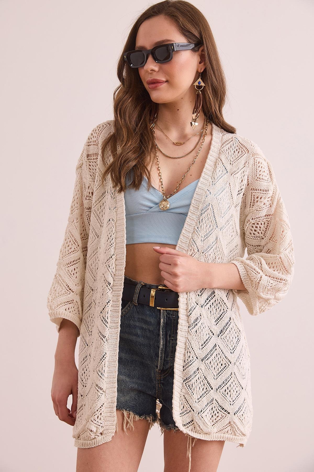 Baklava Desen Ajurlu Mevsimlik Hırka Ekru