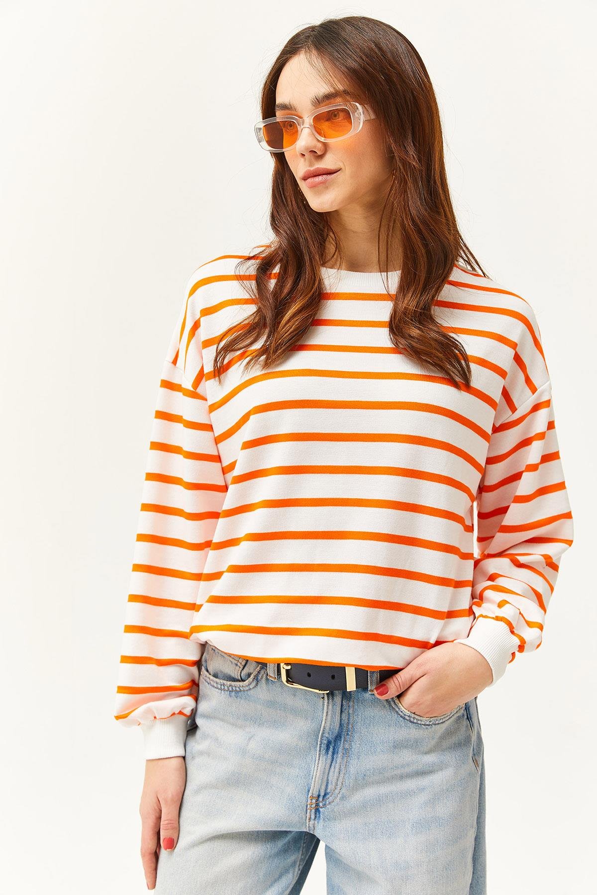 Basic Yumuşak Dokulu Salaş Sweatshirt Beyaz Neon Turuncu