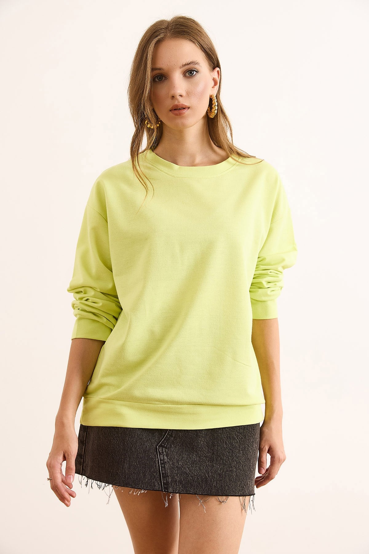 Basic Yumuşak Dokulu Salaş Sweatshirt Düz Neon Sarı