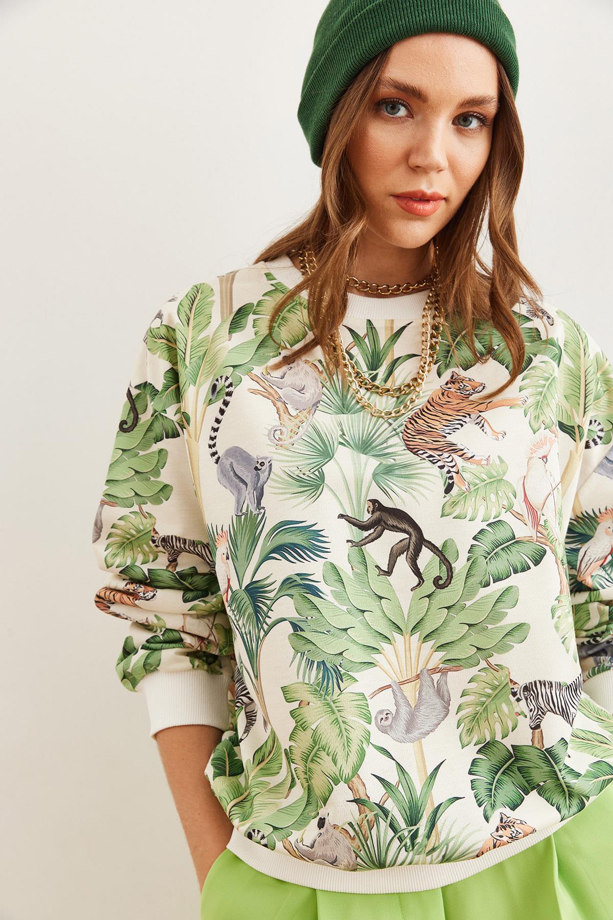 Basic Yumuşak Dokulu Salaş Sweatshirt Jungle Ekru