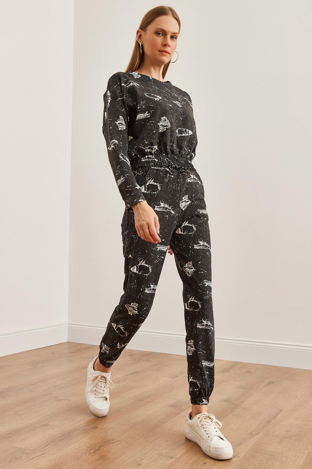 Baskılı Crop Sweatshirt'lü Eşofman Takımı Siyah
