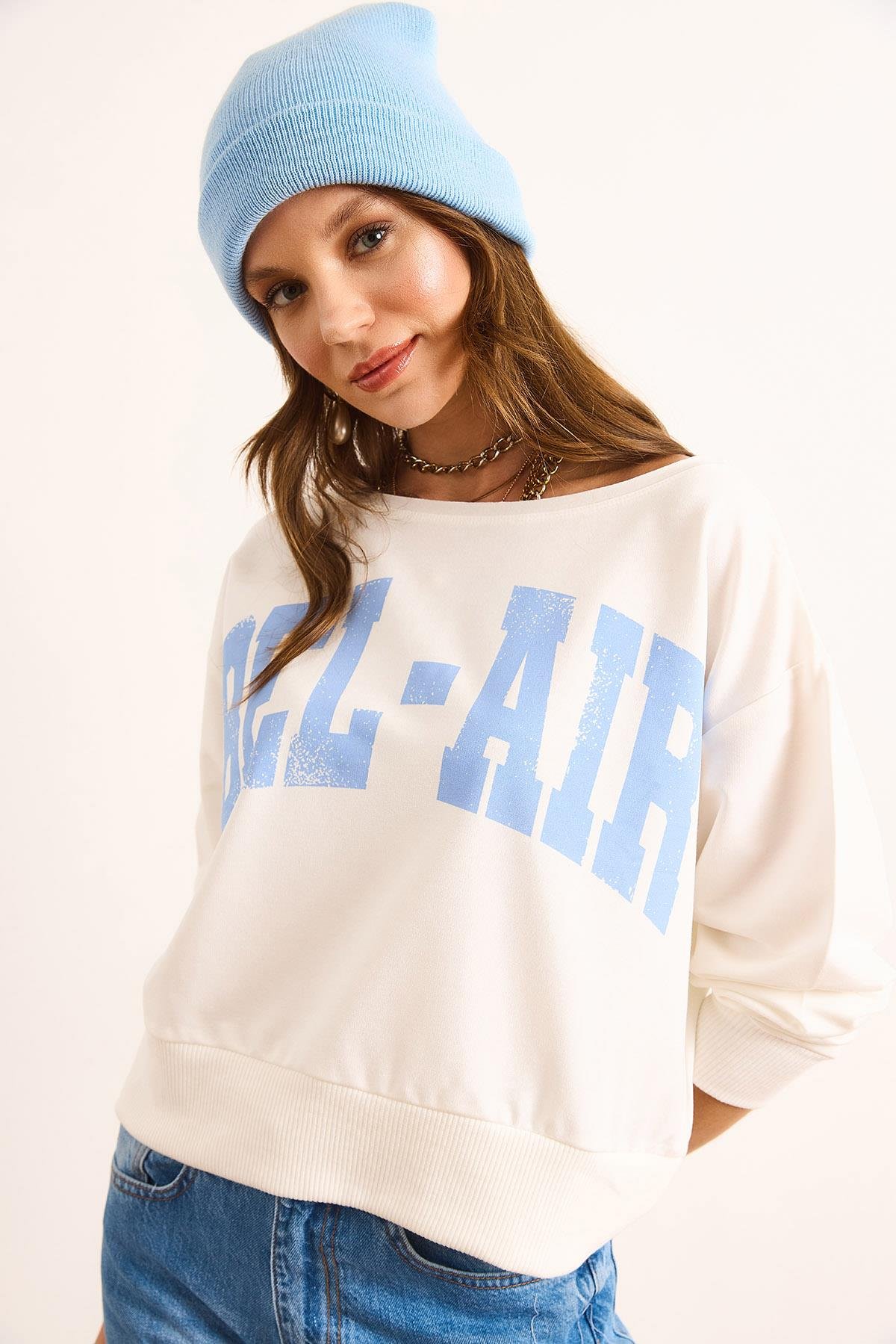 Bel Air Baskılı Kayık Yaka Sweatshirt Beyaz