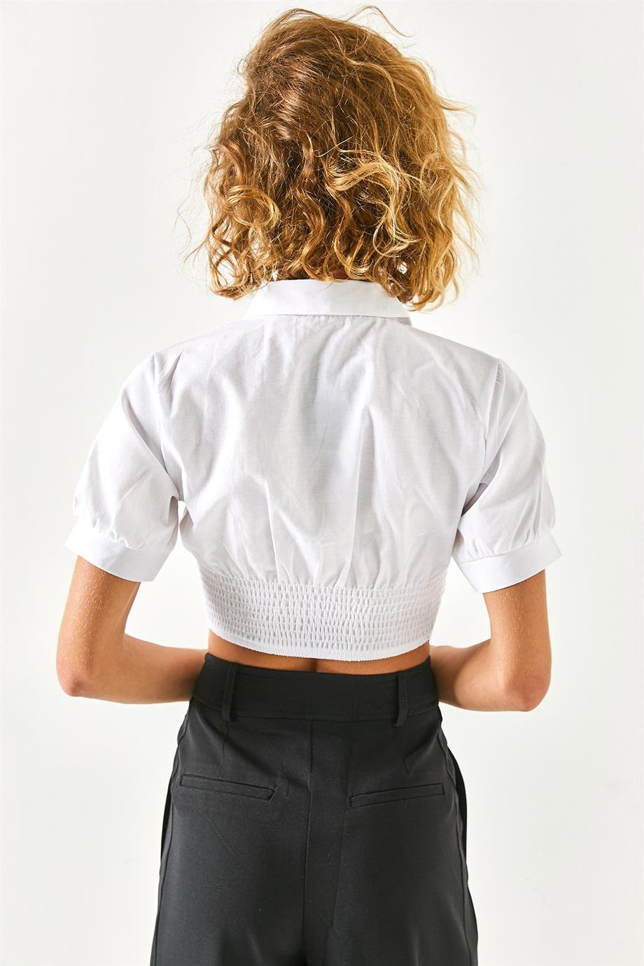 Beli Korse Görünümlü Crop Gömlek Beyaz