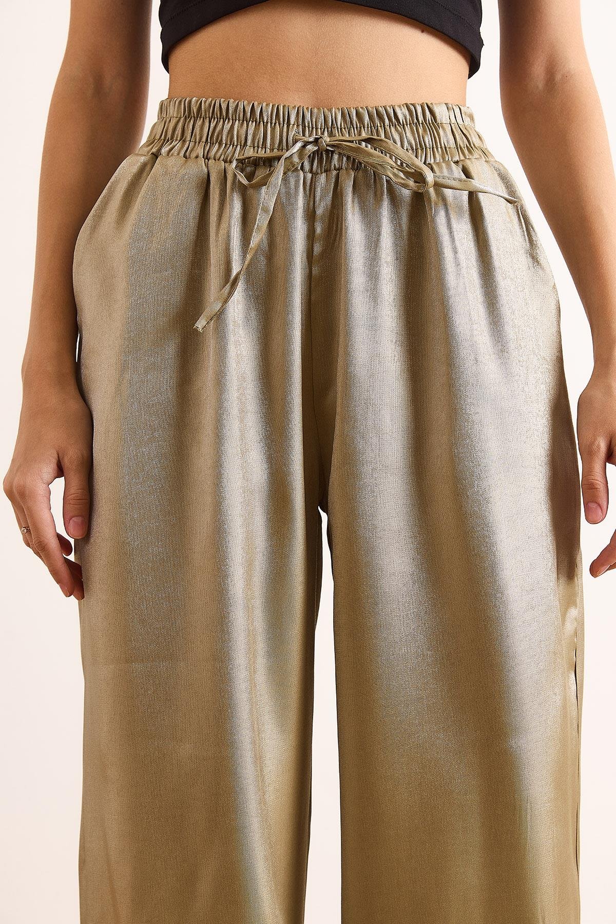Beli Lastikli Cepli Saten Pantolon Haki