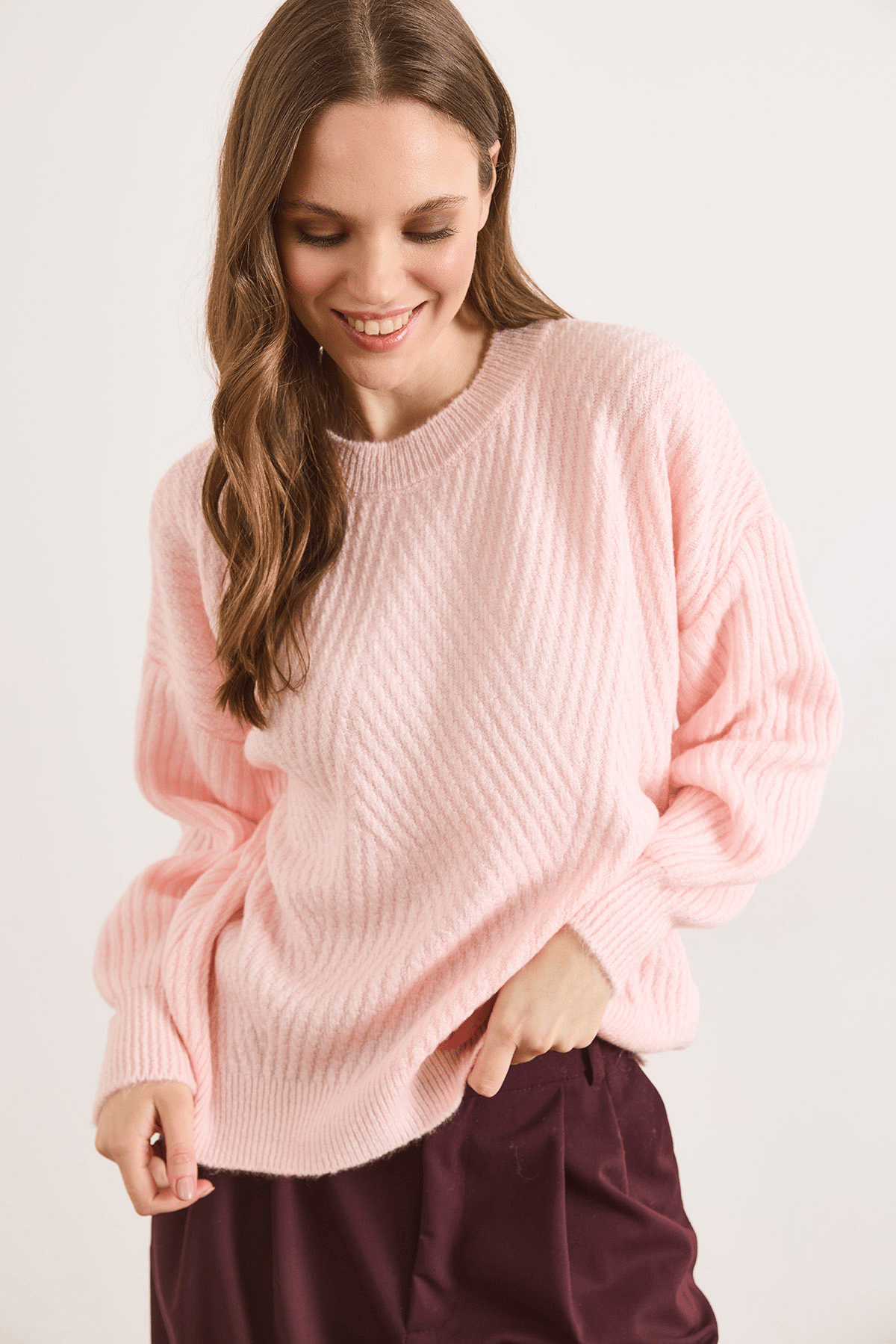 Bisiklet Yaka Geometrik Desenli Triko Kazak Şeker Pembe