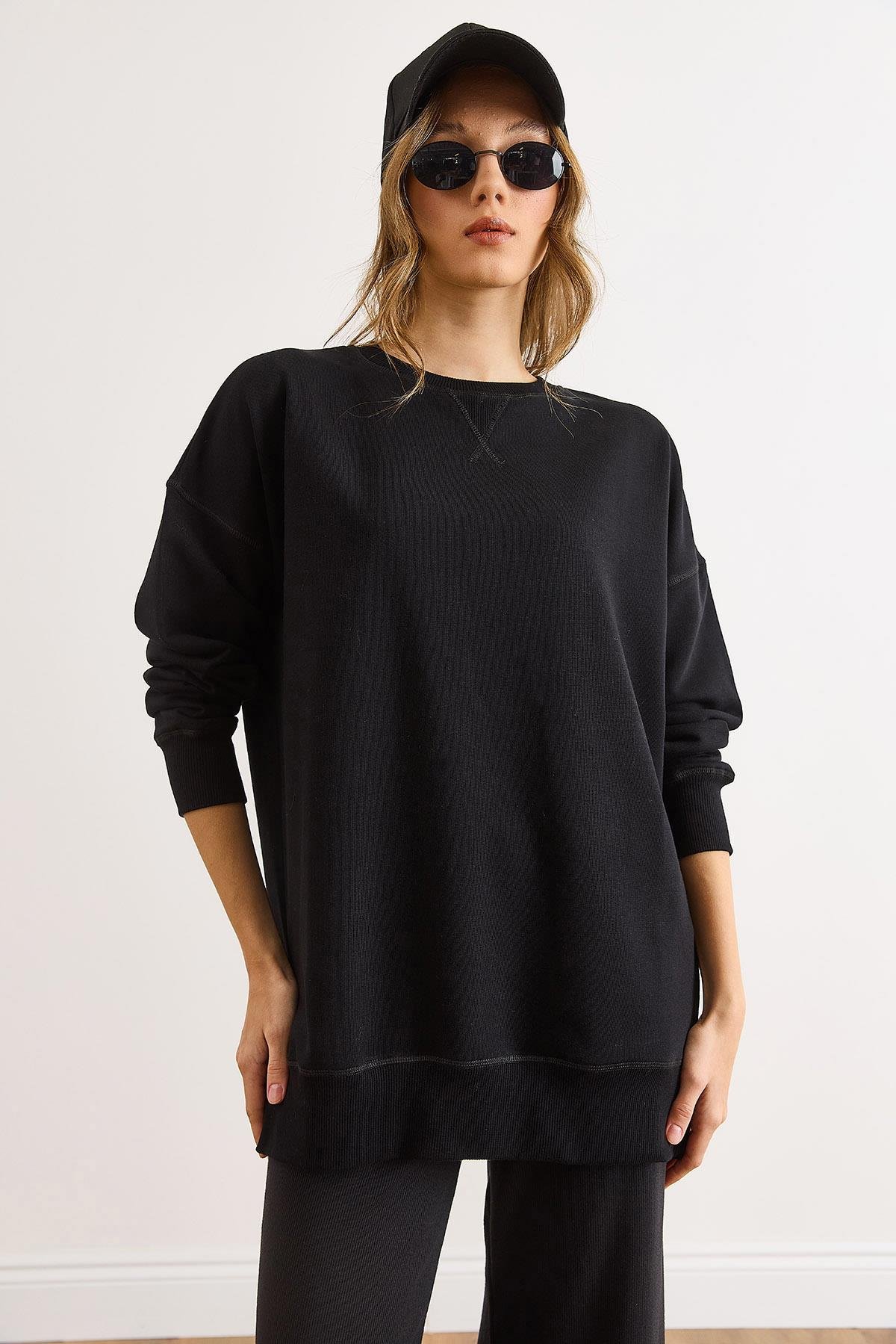 Bisiklet Yaka Şardonsuz Kalın Sweatshirt Siyah