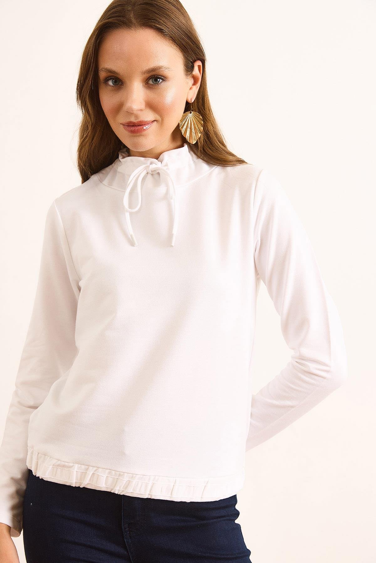 Boğazlı Bağcık Detaylı Yumuşak Dokulu 2 İp Sweatshirt Beyaz