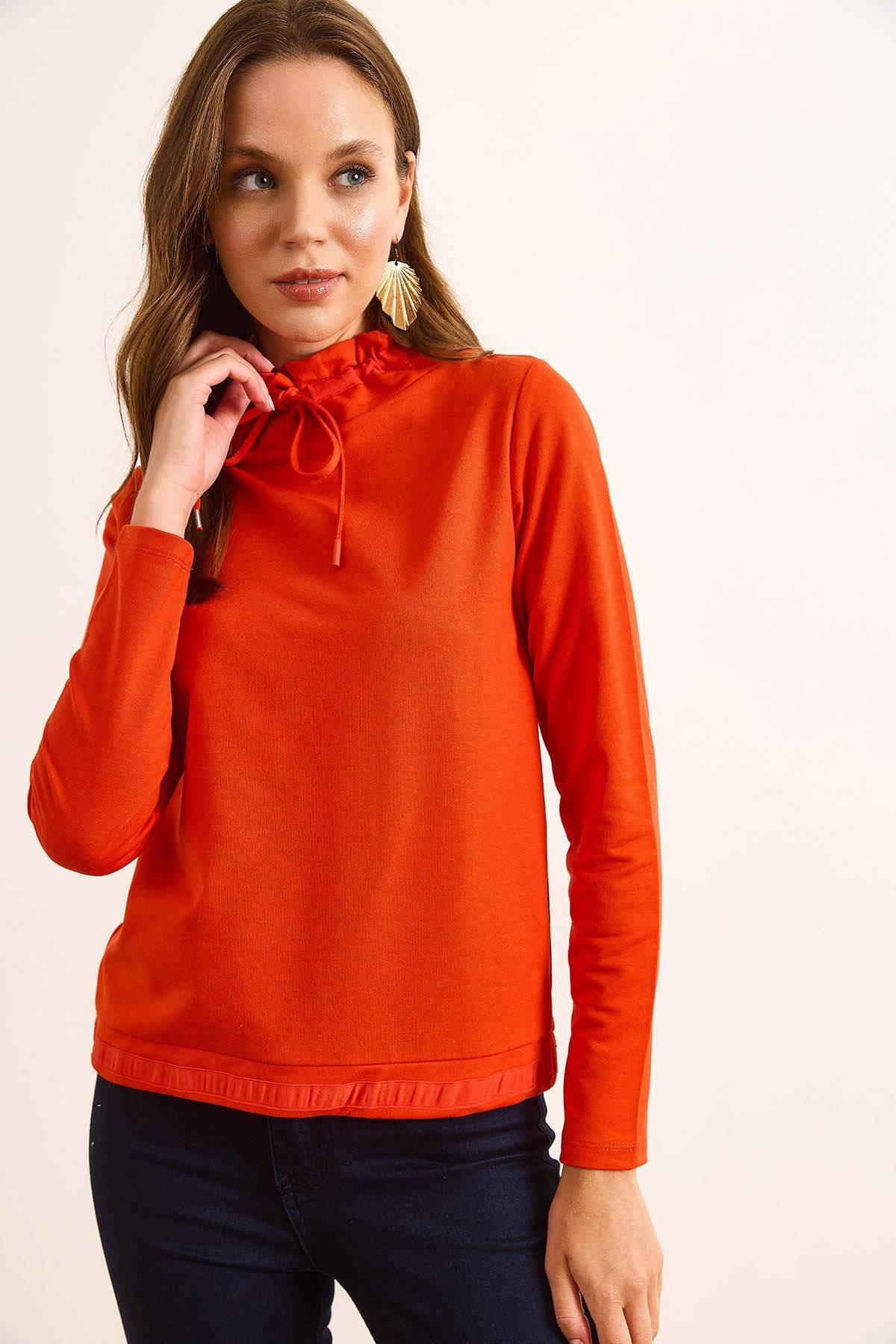 Boğazlı Bağcık Detaylı Yumuşak Dokulu 2 İp Sweatshirt Mercan
