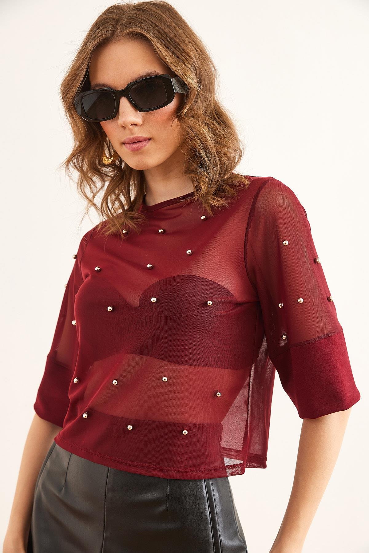 Boncuk Detaylı Transparan Bluz Bordo