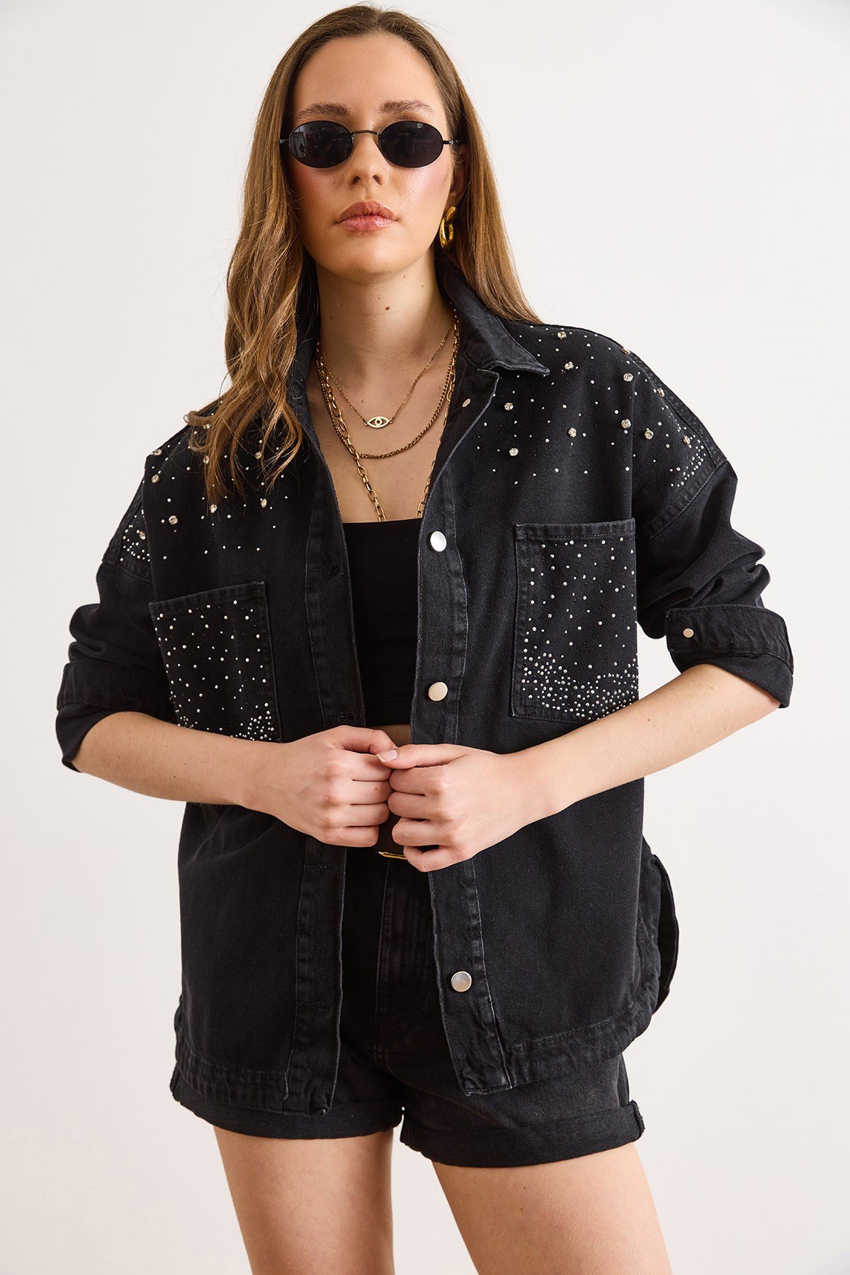 Boncuk ve Taş Detaylı Oversize Denim Ceket Siyah