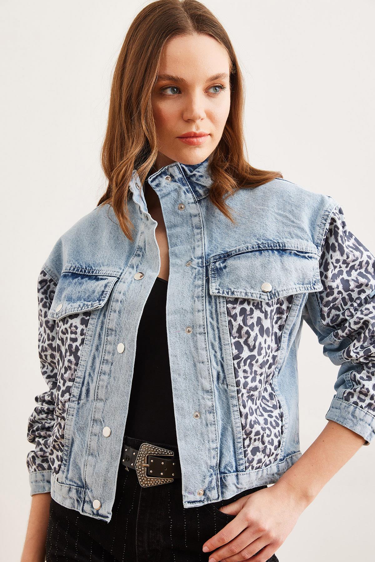Cep Kapaklı Leopar Detaylı Premium Denim Ceket Mavi