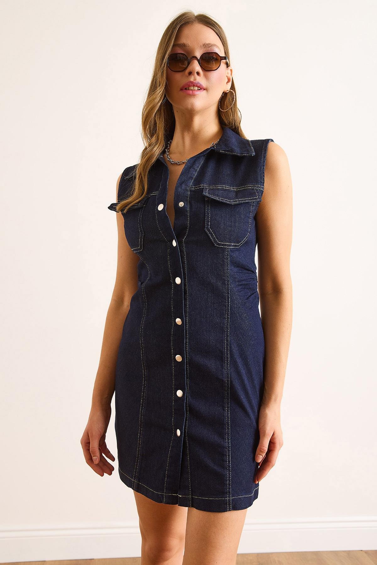 Cepli Çıtçıtlı Mini Denim Elbise Lacivert