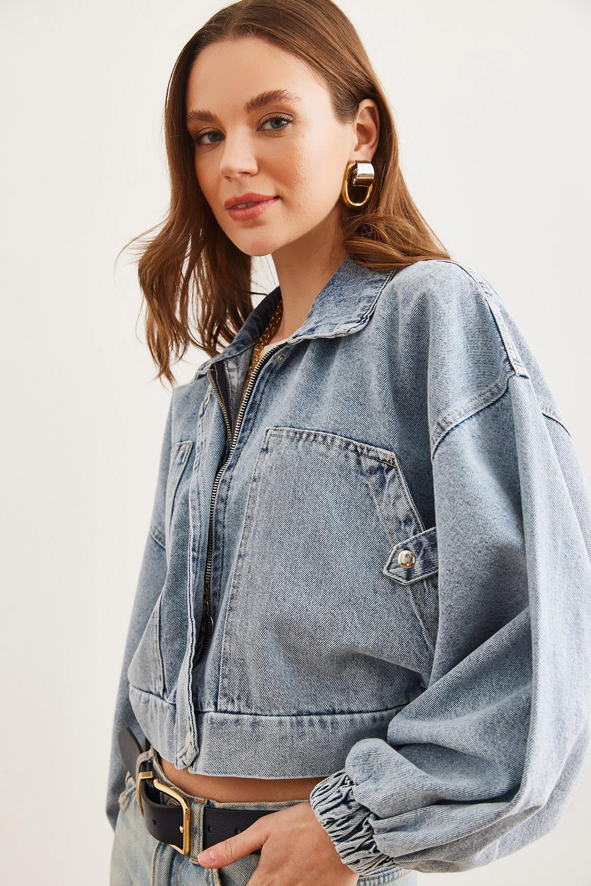 Cepli Fermuarlı Balon Kol Denim Crop Ceket Mavi