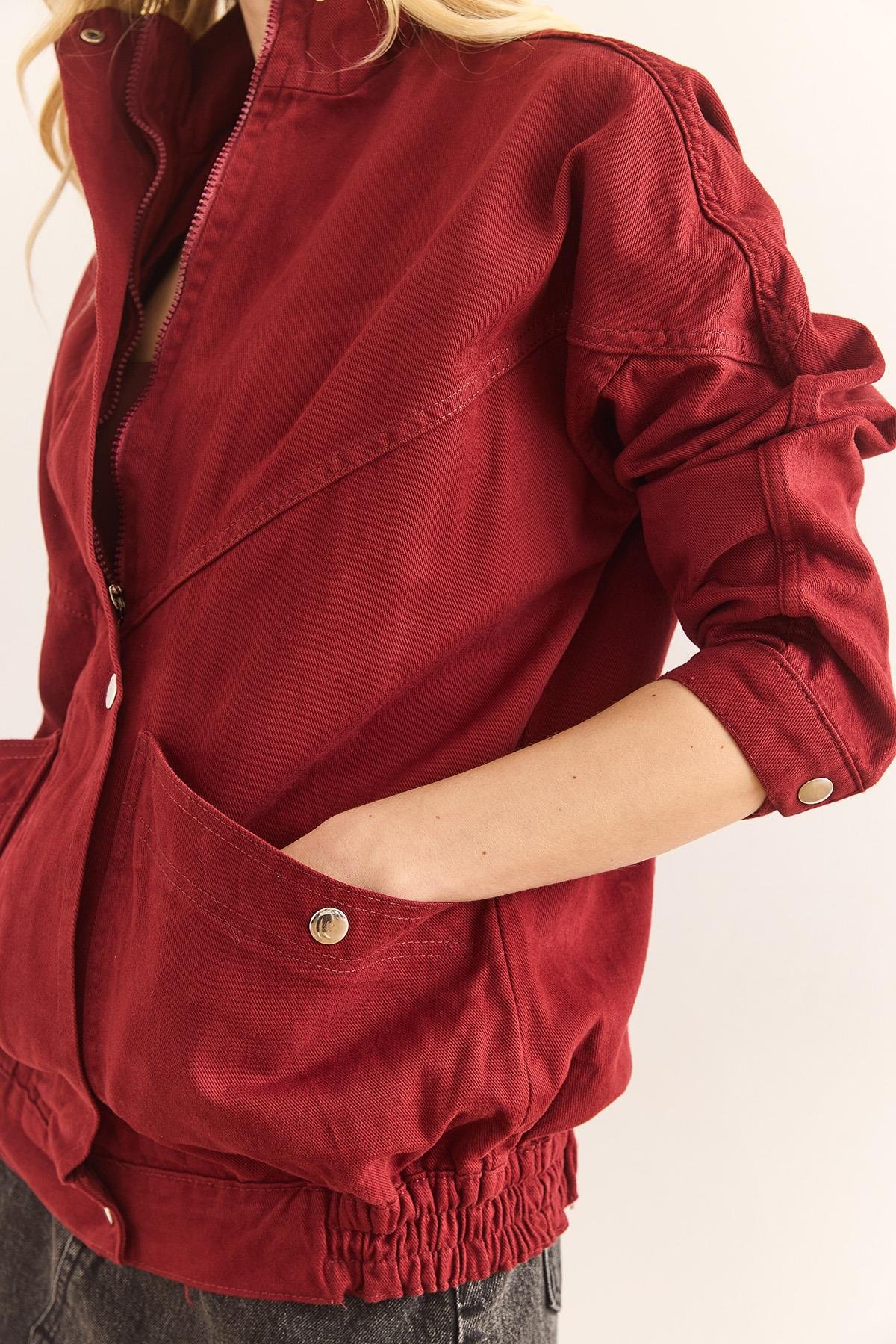 Cepli Fermuarlı Çıtçıtlı Uzun Denim Ceket Bordo