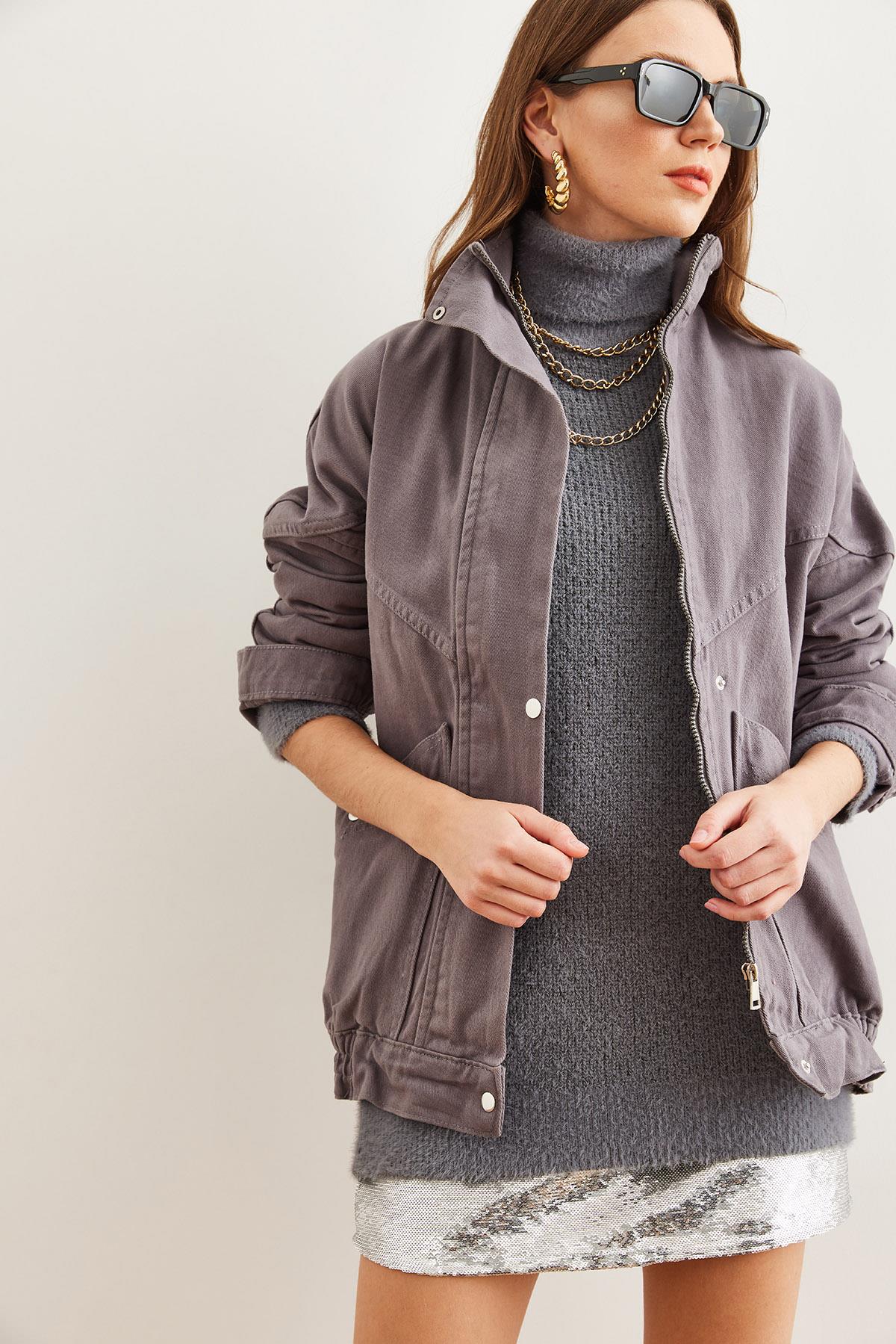 Cepli Fermuarlı Çıtçıtlı Uzun Denim Ceket Gri