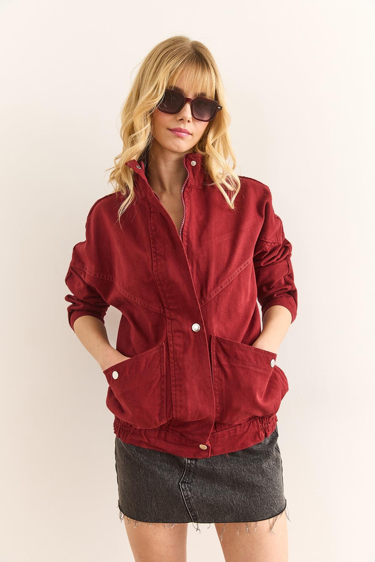 Cepli Fermuarlı Çıtçıtlı Uzun Denim Ceket Bordo
