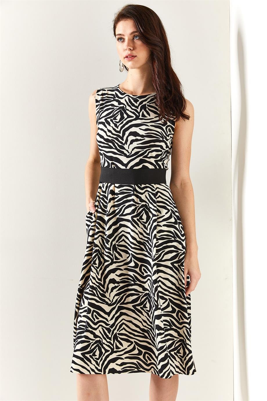 Cepli Kloş Elbise Zebra Siyah