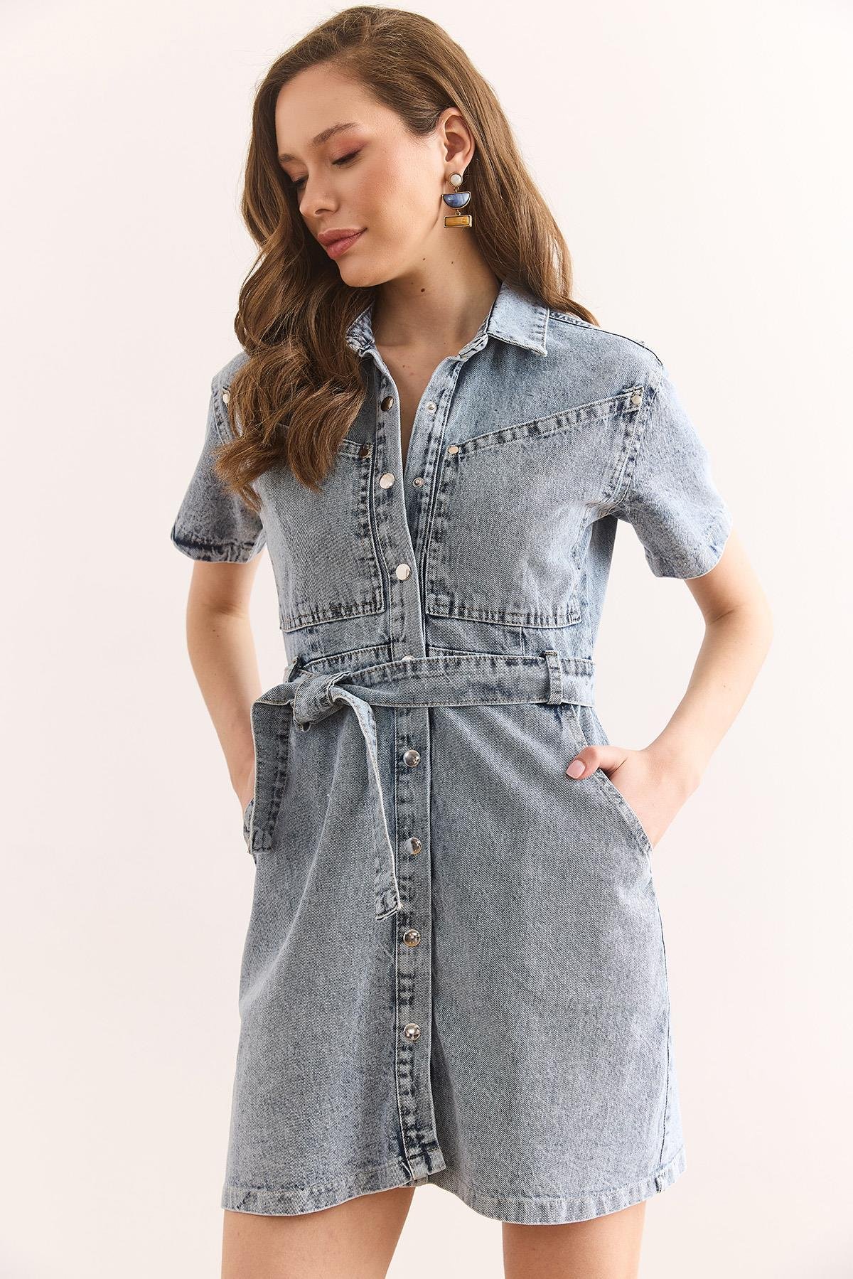 Cepli Kuşaklı Mini Denim Elbise Açık Mavi