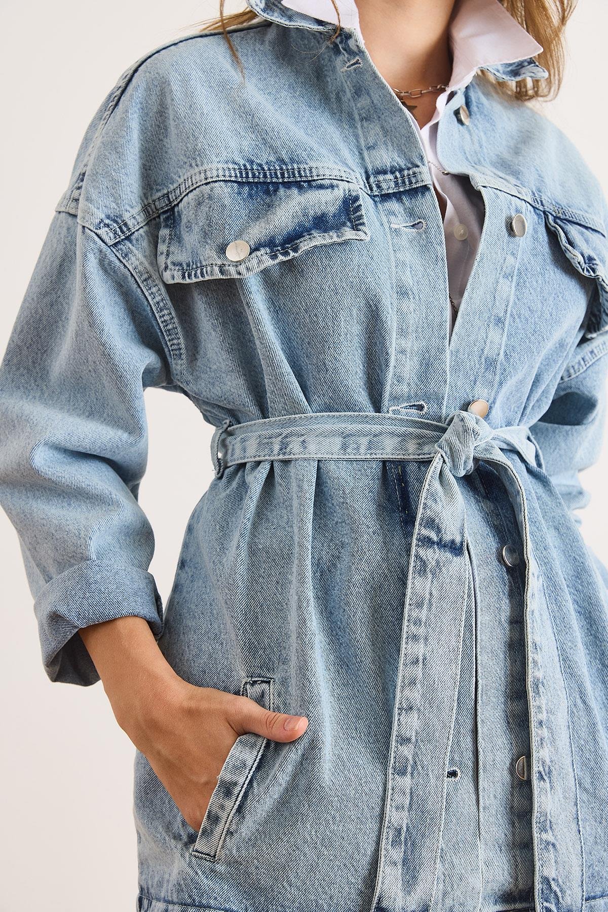 Cepli Kuşaklı Uzun Denim Ceket Açık Mavi