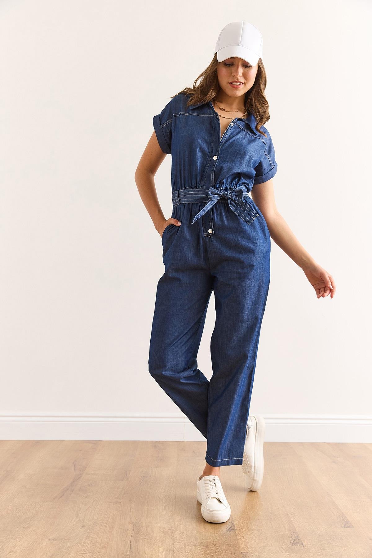 Cepli Kuşaklı Yarasa Model Denim Tulum Mavi