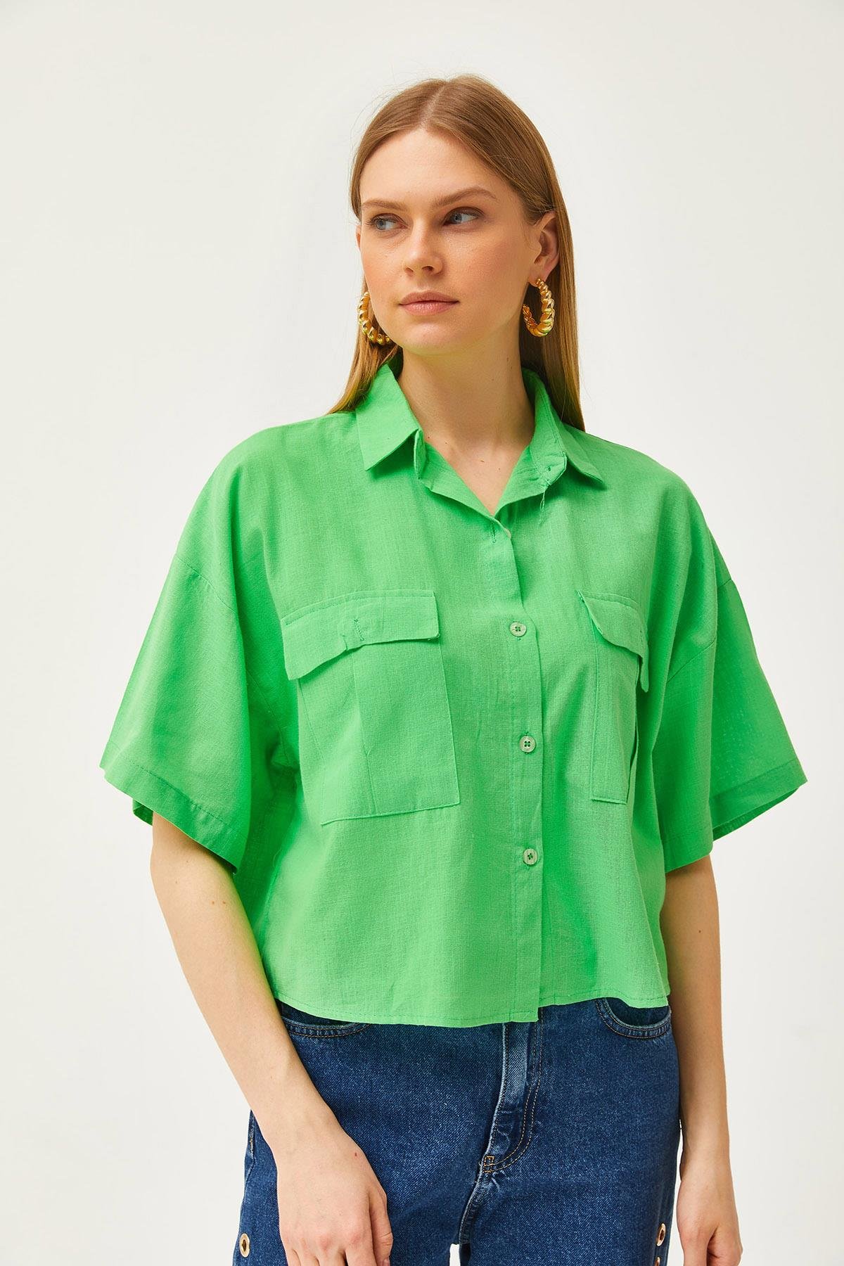 Çift Cepli Oversize Flamlı Crop Gömlek Fıstık Yeşili