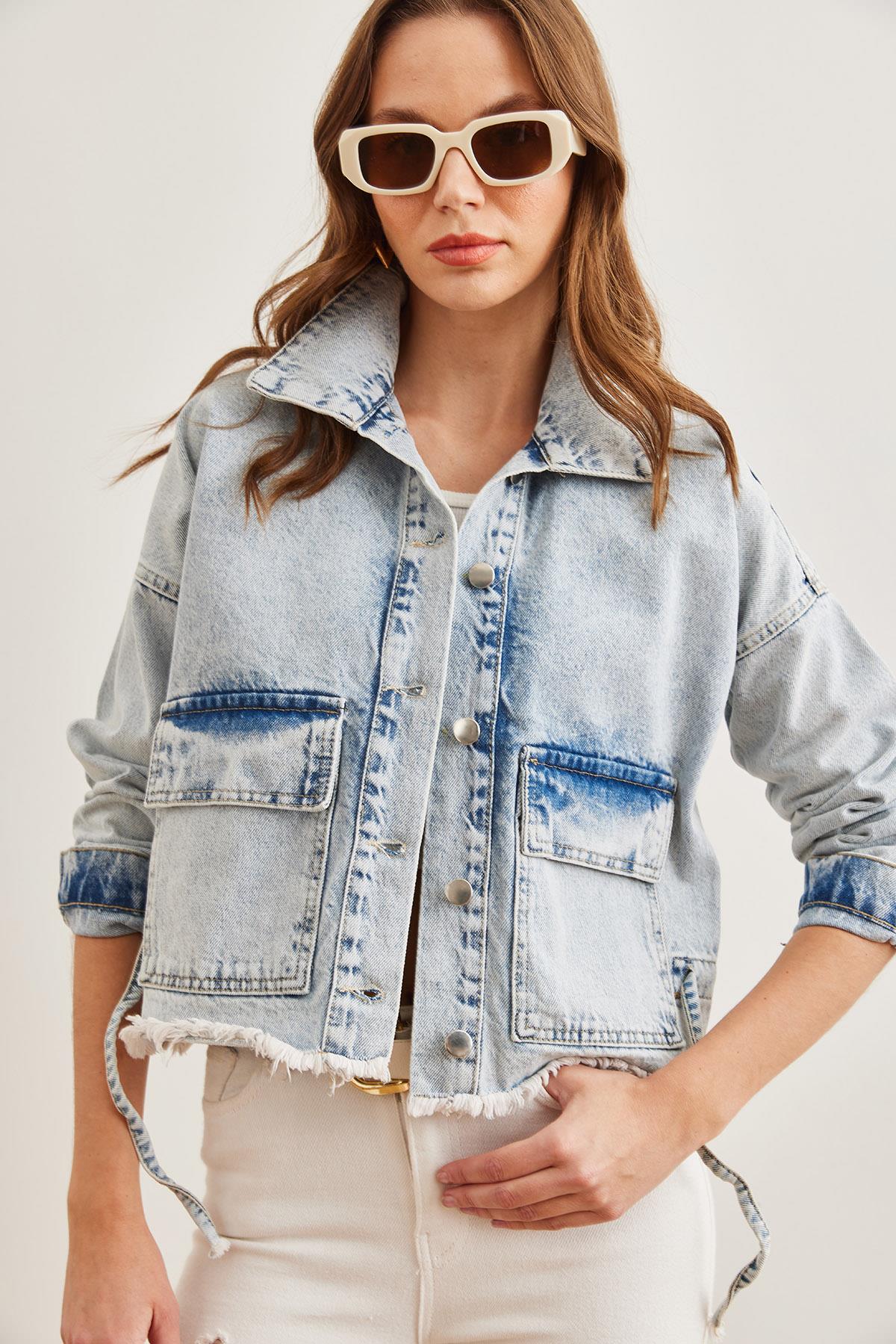 Çift Cepli Püsküllü Denim Ceket Açık Mavi