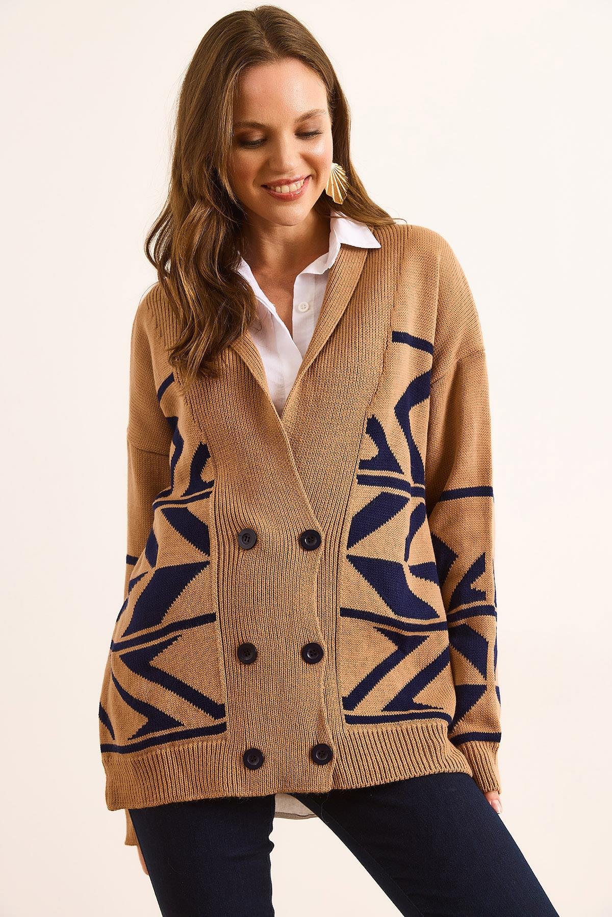 Çift Düğmeli Oversize Triko Hırka Camel