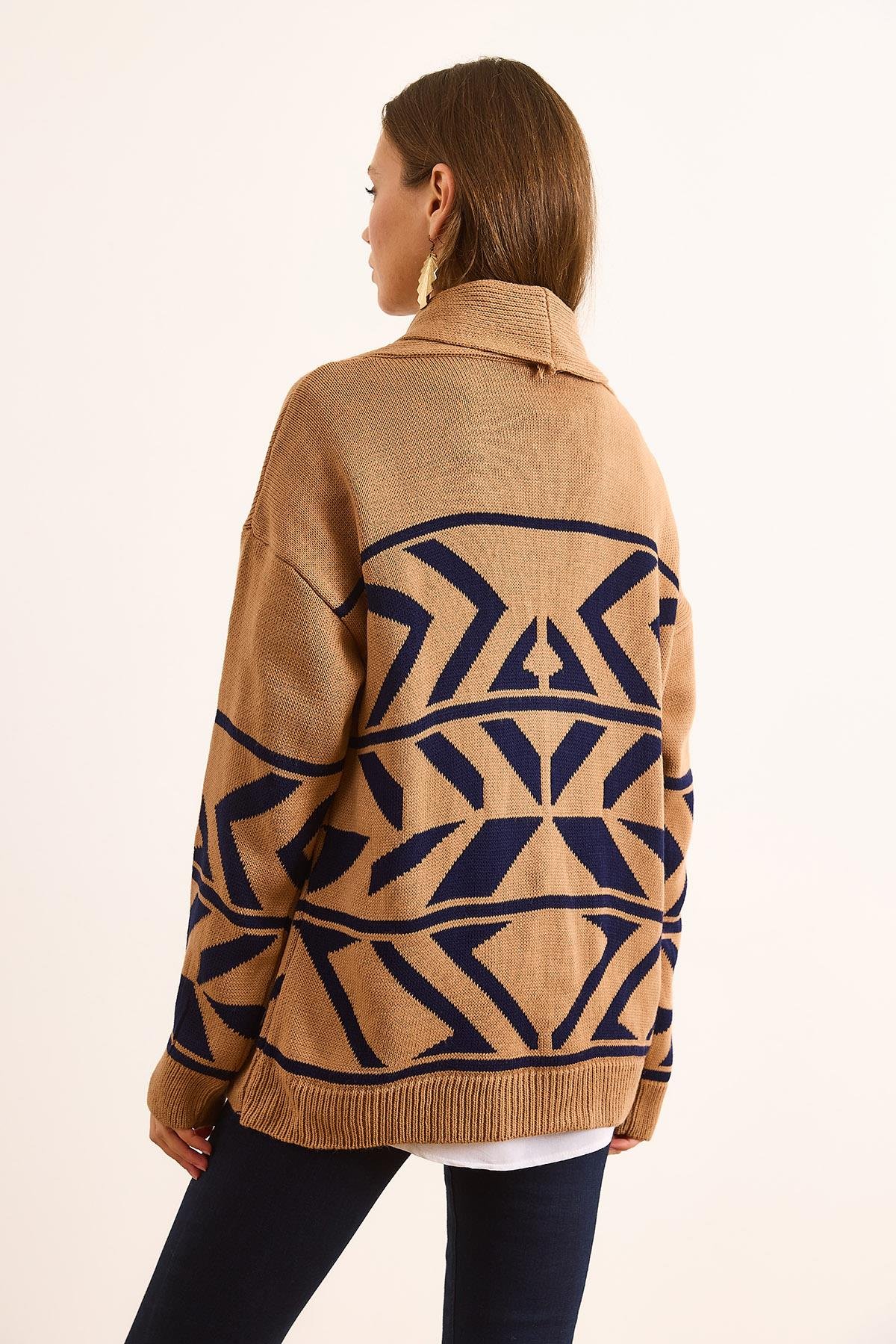 Çift Düğmeli Oversize Triko Hırka Camel