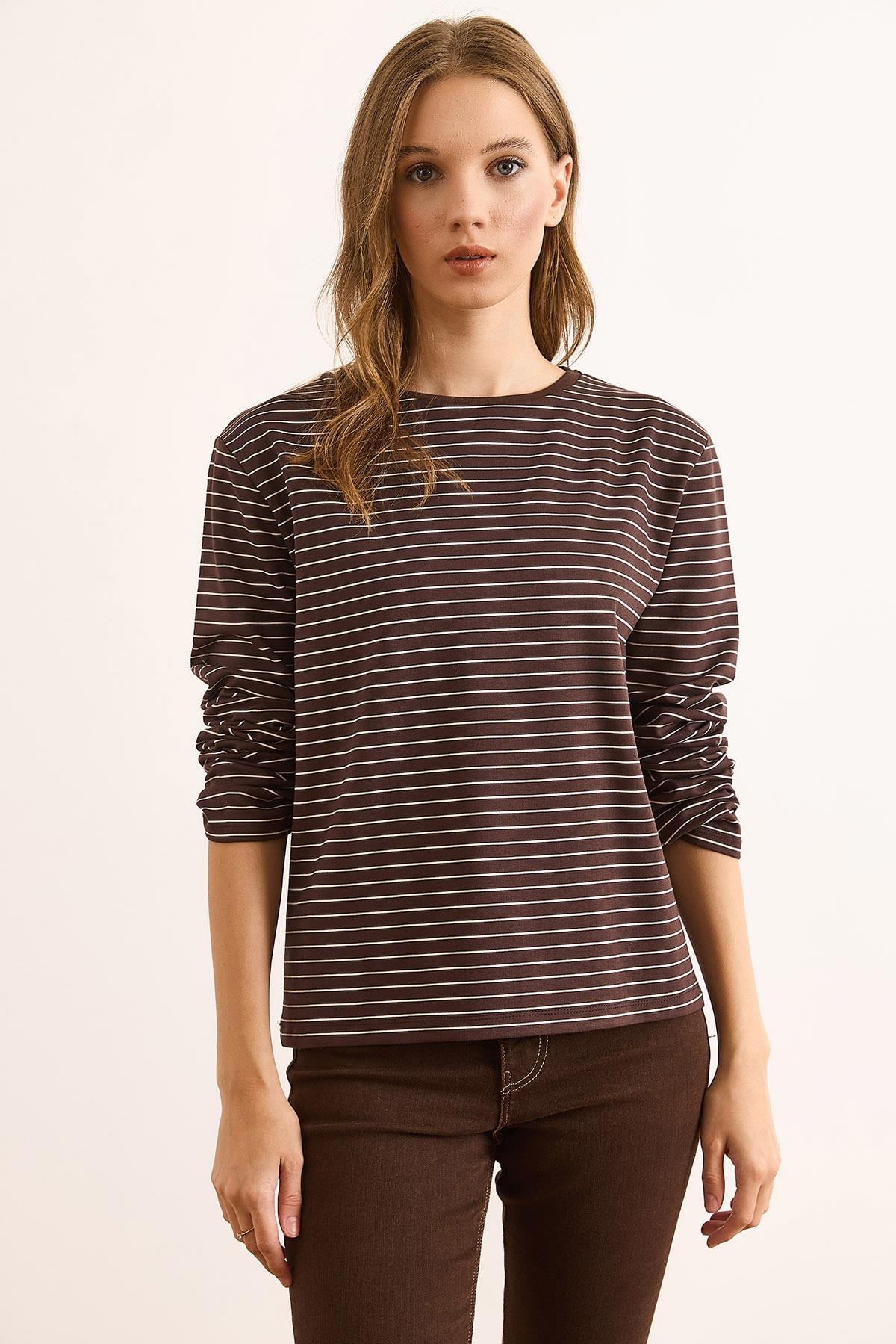 Çizgili Yumuşak Dokulu Basic Sweatshirt Kahverengi
