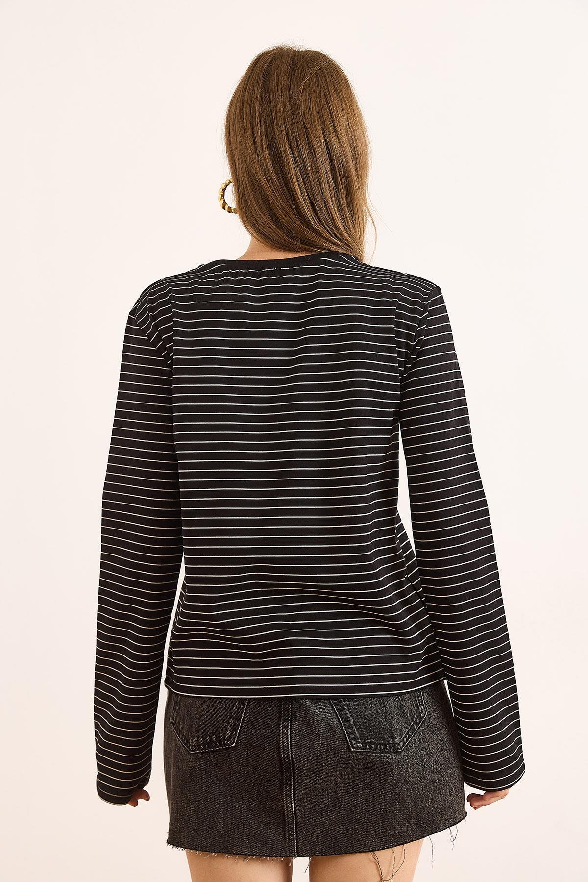 Çizgili Yumuşak Dokulu Basic Sweatshirt Siyah