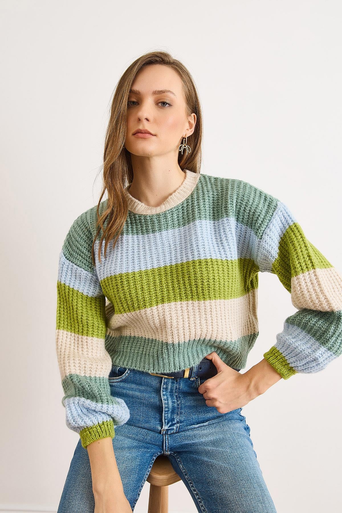 Çizgili Yumuşak Dokulu Crop Triko Kazak Mint Yeşili