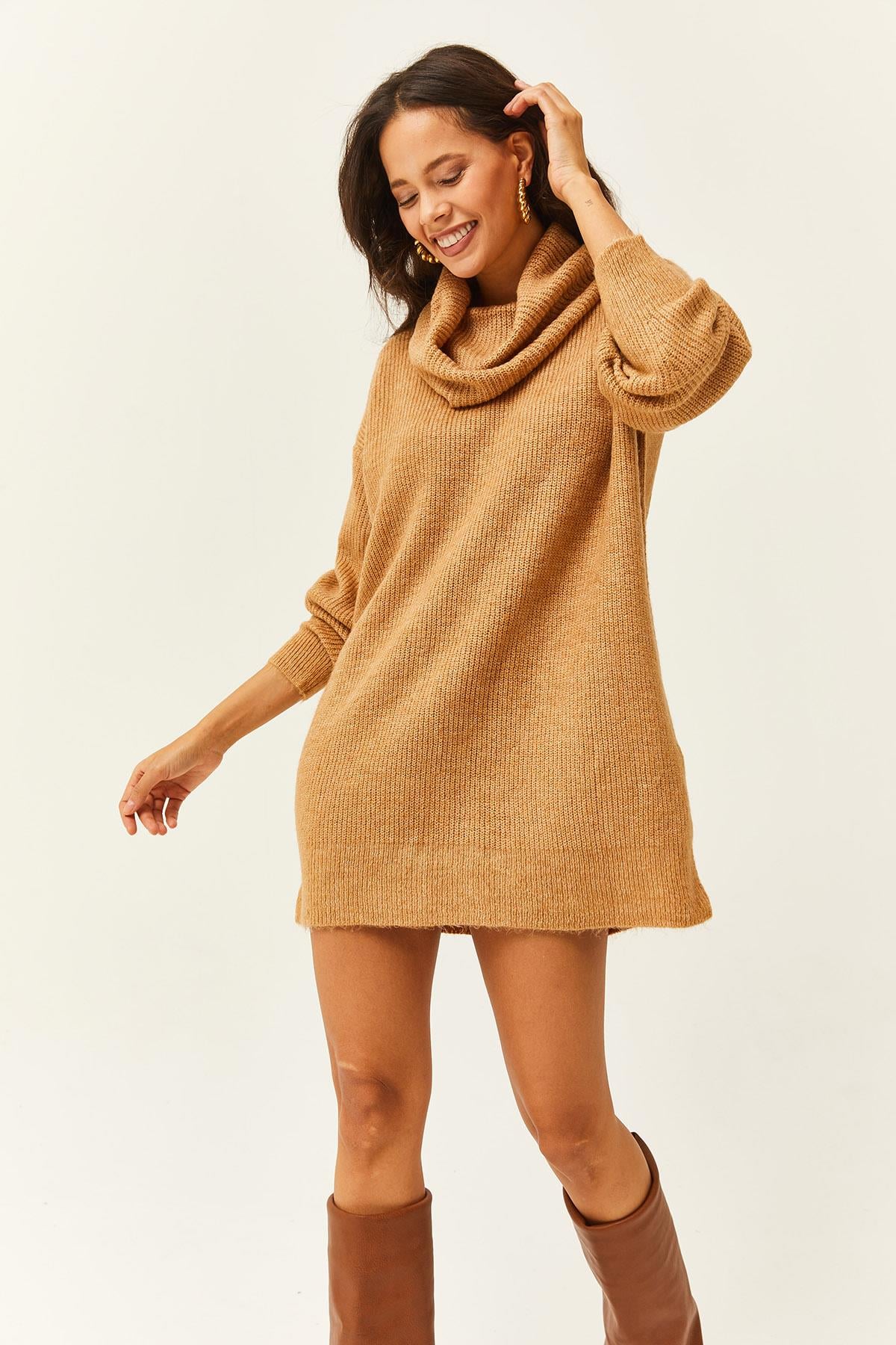 Degaje Yaka Yumuşak Dokulu Triko Tunik Elbise Camel