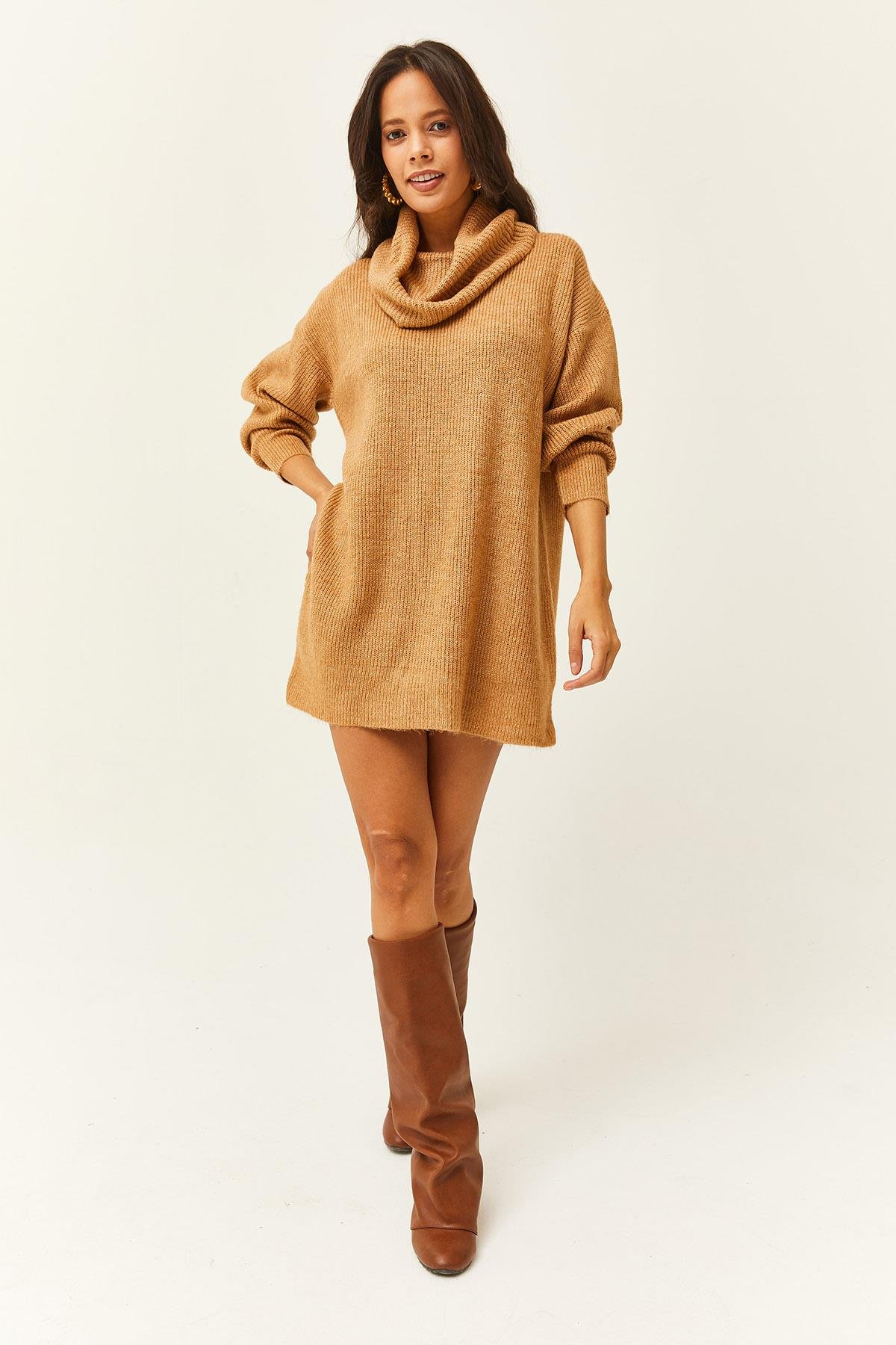 Degaje Yaka Yumuşak Dokulu Triko Tunik Elbise Camel