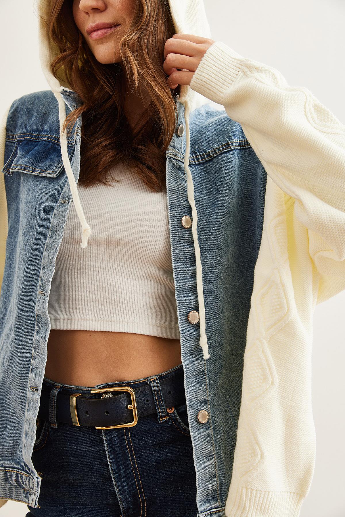 Denim Detaylı Kapüşonlu Triko Hırka Ekru mavi