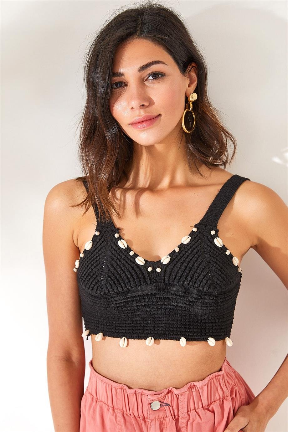 Deniz Kabuğu Detaylı Crop Pamuk Bluz Siyah