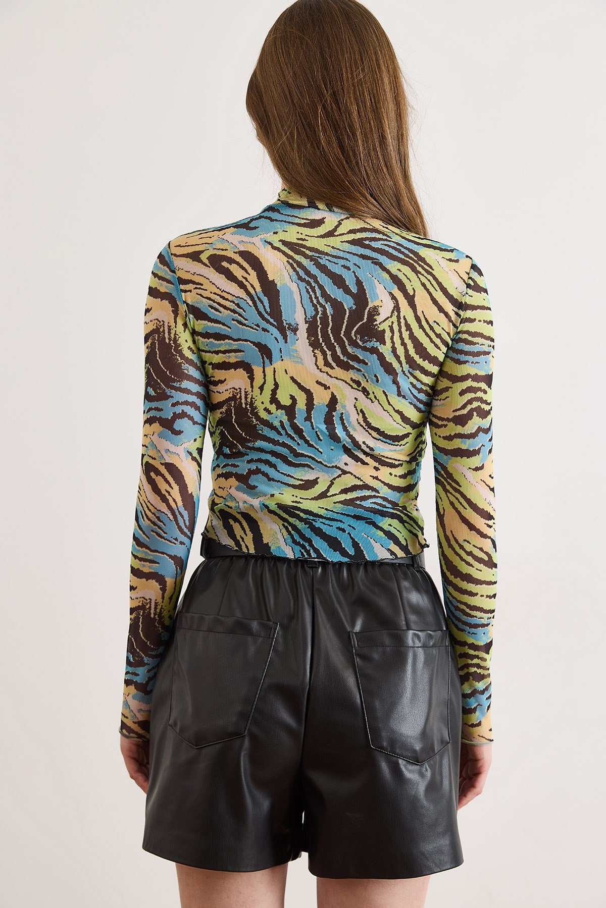 Desenli Crop Esnek Tül Bluz Zebra Yeşil