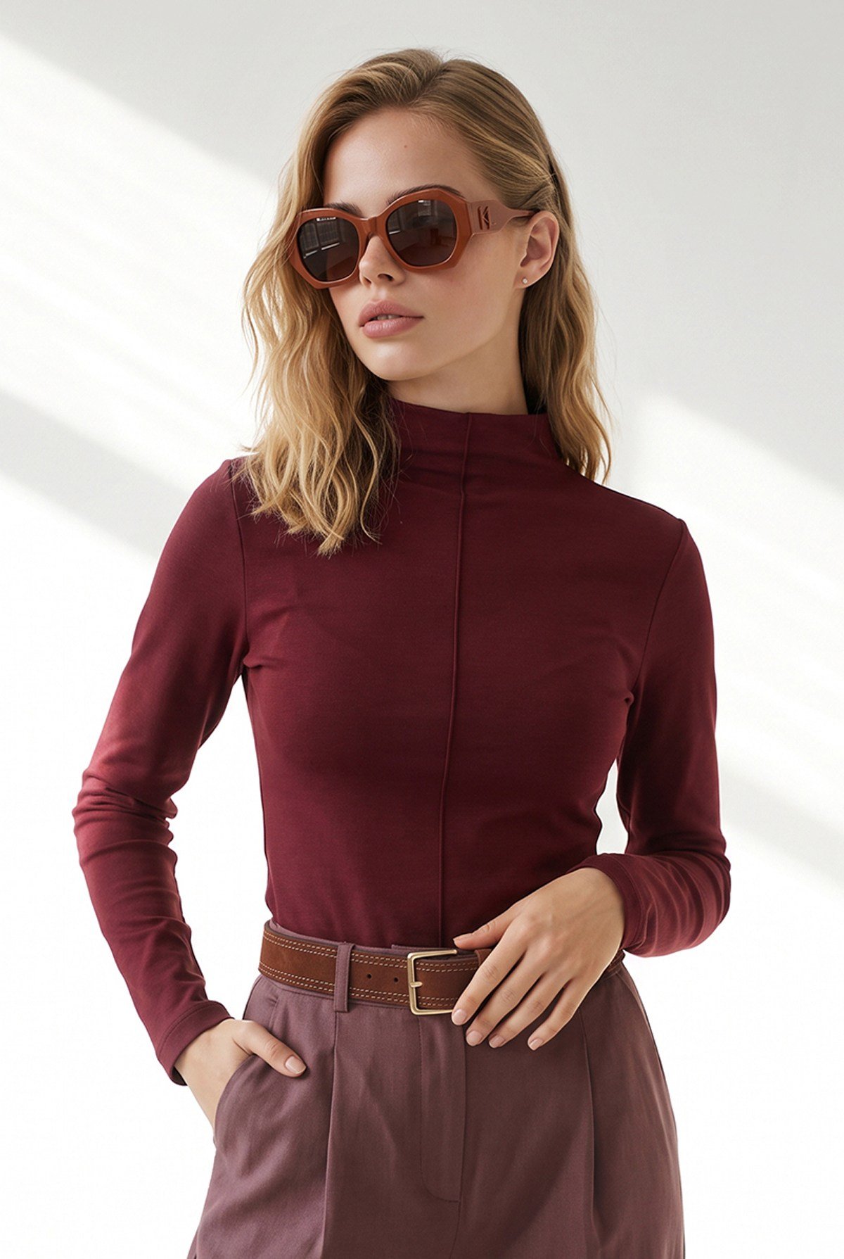 Dik Yaka Dikiş Detaylı Modal Bluz Bordo