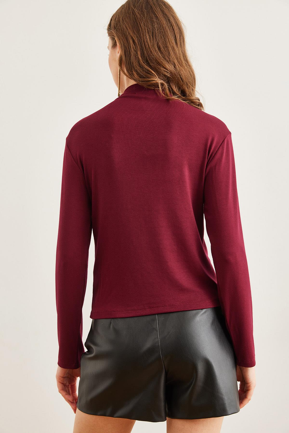 Dik Yaka Dökümlü Soft Touch Bluz Bordo