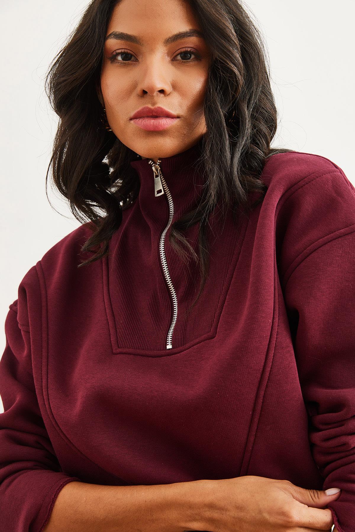 Dik Yaka Fermuarlı Şardonlu Crop Kalın Sweatshirt Bordo