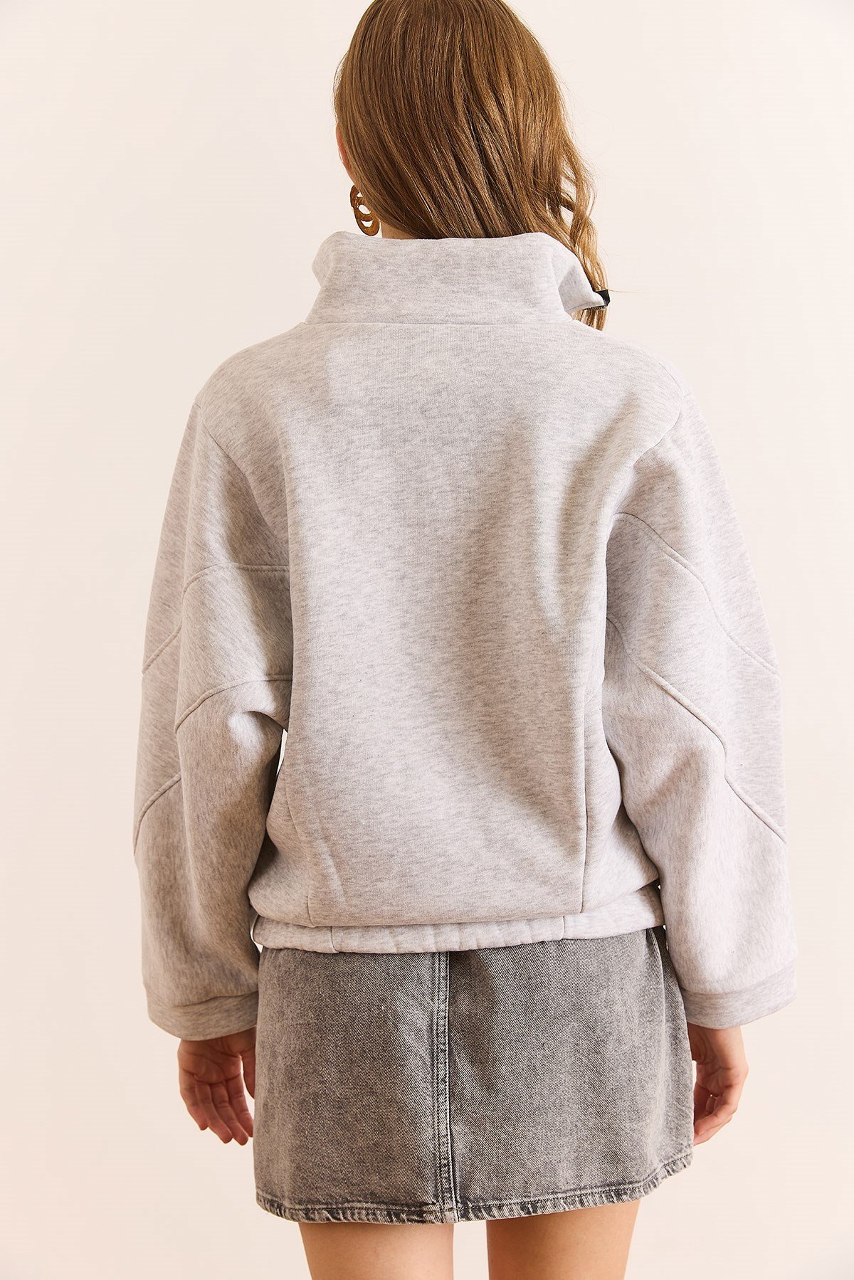 Dikiş Detaylı Cepli Şardonlu Oversize Sweatshirt Gri Melanj