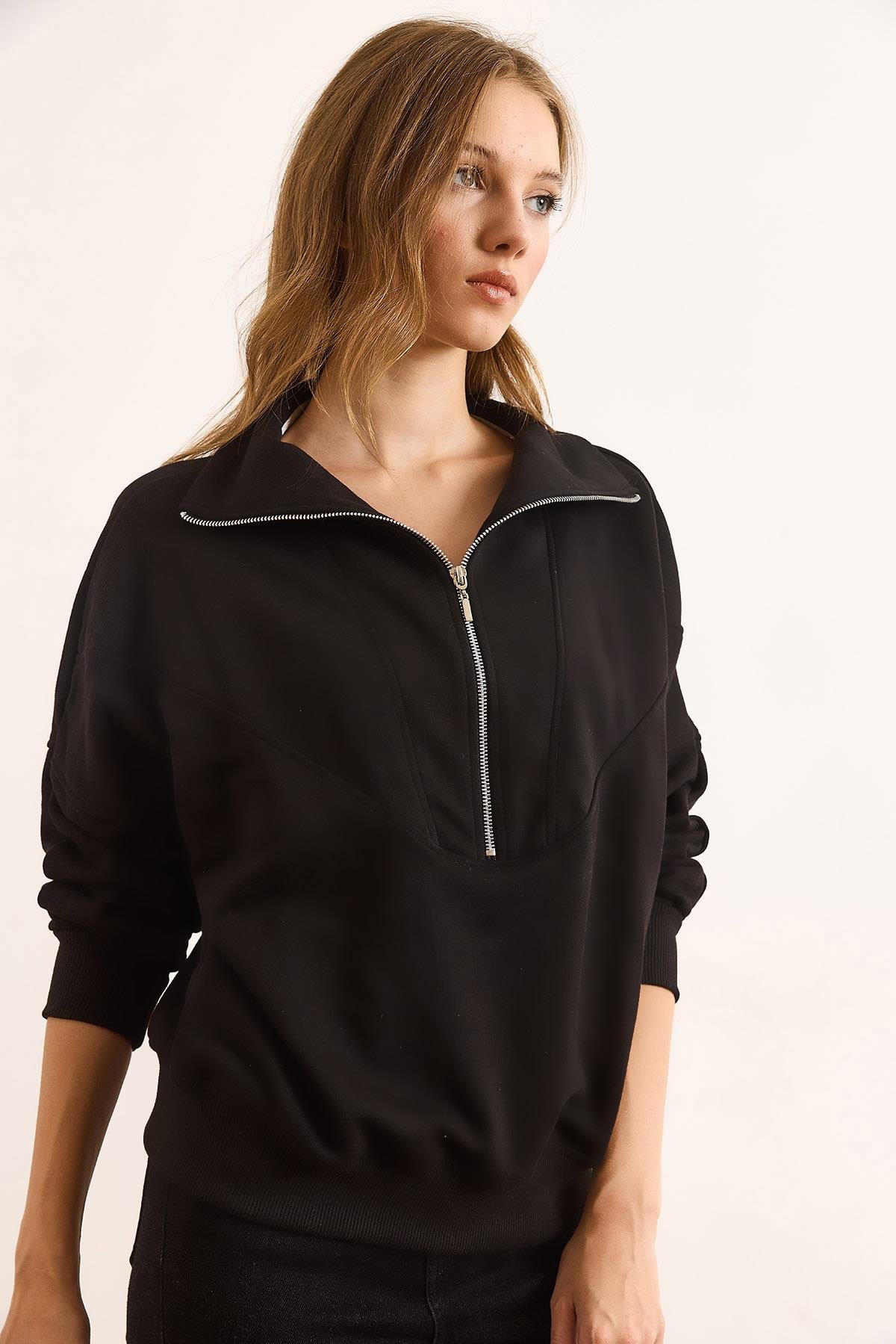 Dikiş Detaylı Fermuarlı Şardonsuz Kalın Sweatshirt Siyah