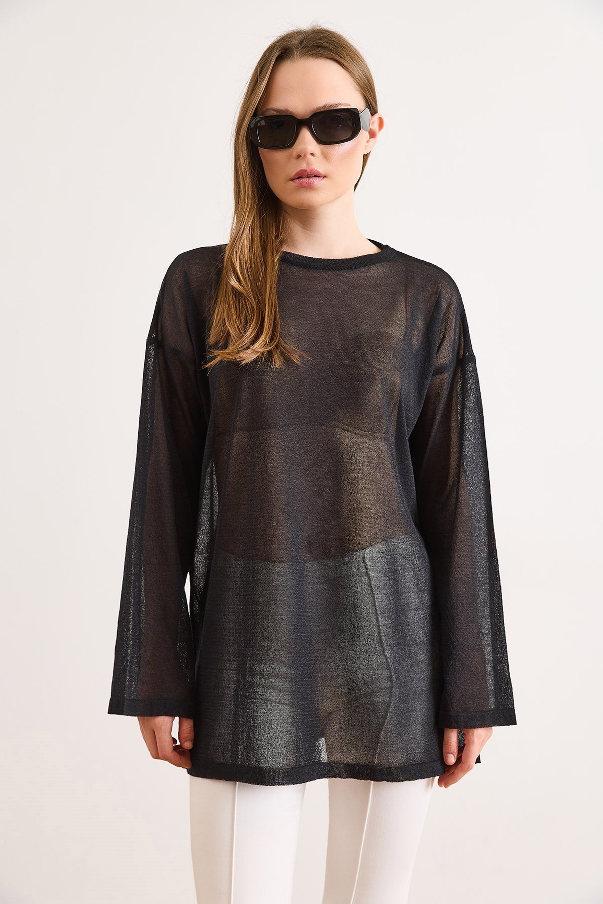 Dökümlü Loose Fit Transparan Triko Bluz Siyah
