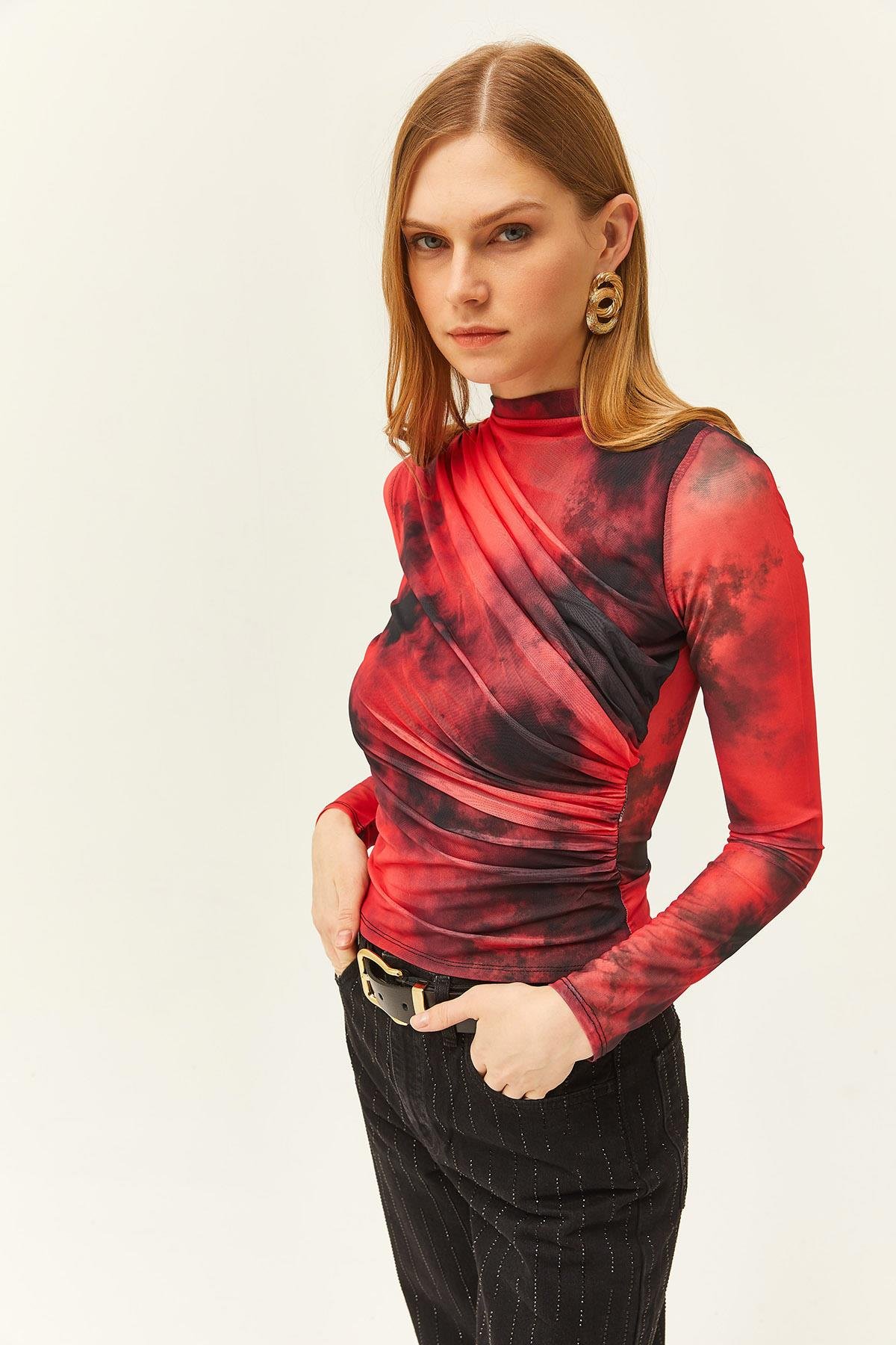Drape Detaylı Önü Astarlı Tül Bluz Kırmızı
