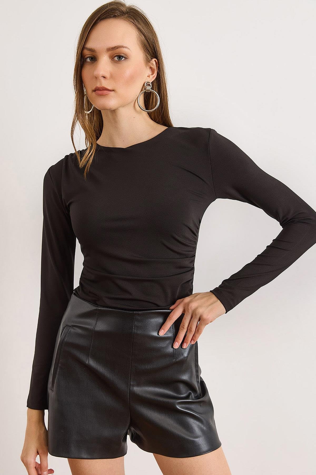 Drape Detaylı Önü Çift Kat Çıtçıtlı Polyamid Bodysuit Siyah