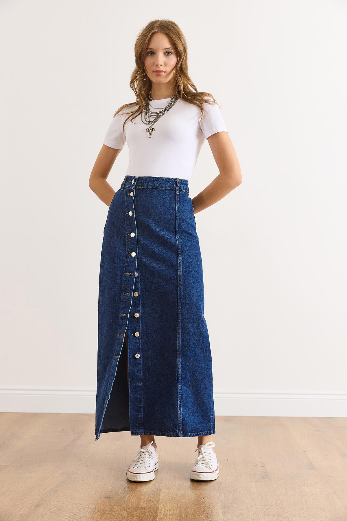 Düğme Detaylı Uzun Denim Etek Koyu Mavi