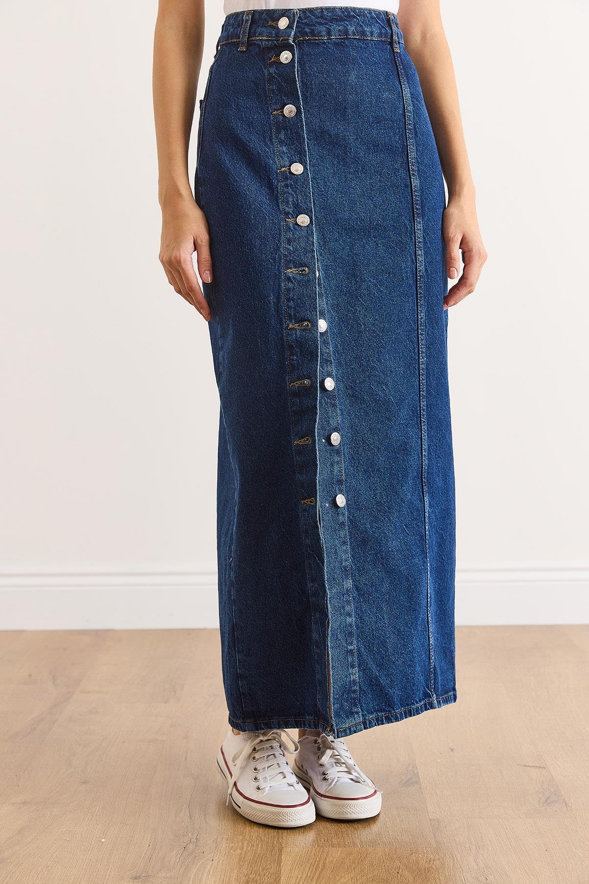 Düğme Detaylı Uzun Denim Etek Koyu Mavi