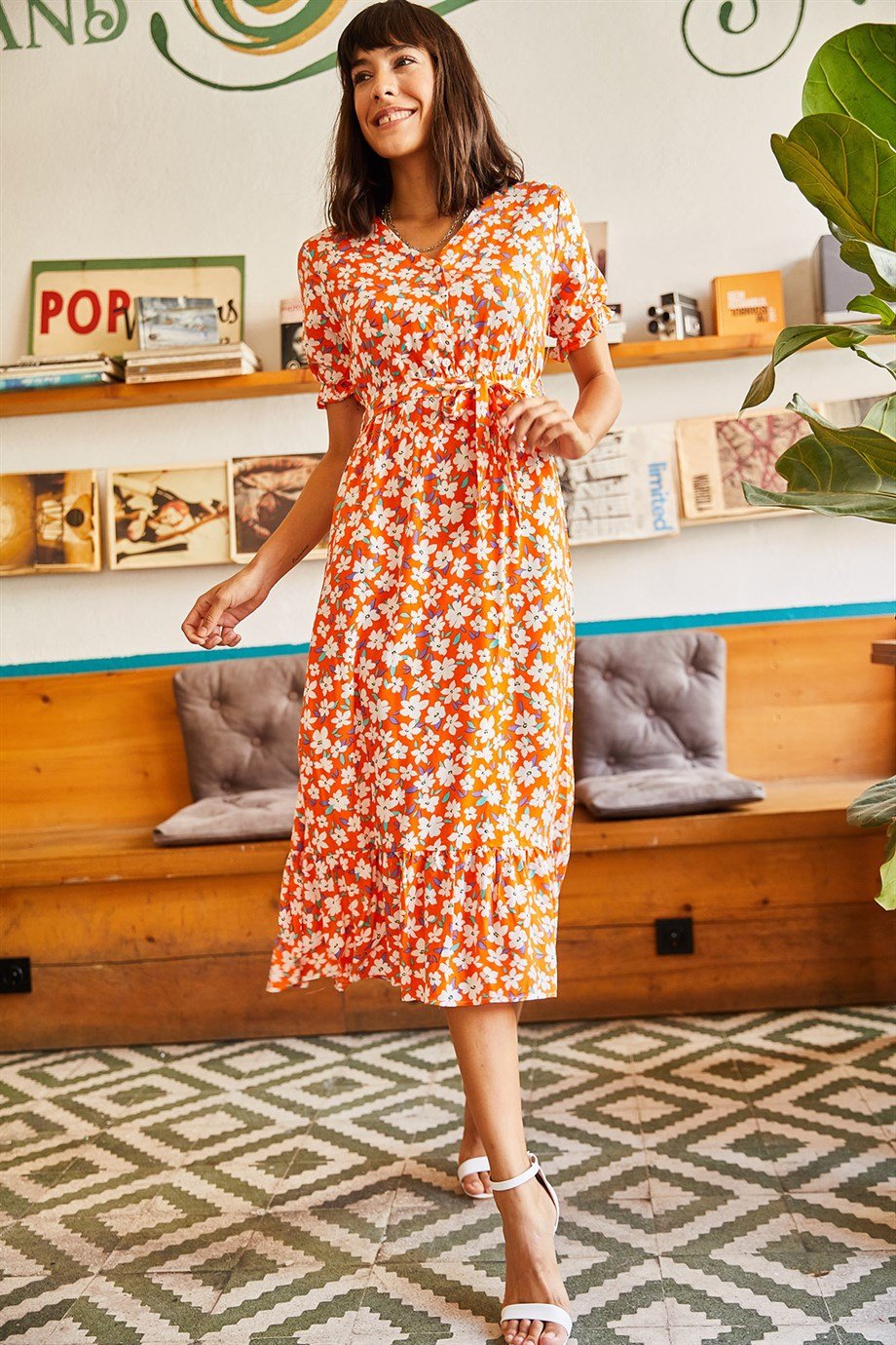 Düğmeli Kuşaklı Kol Detaylı Dokuma Viskon Elbise Turuncu