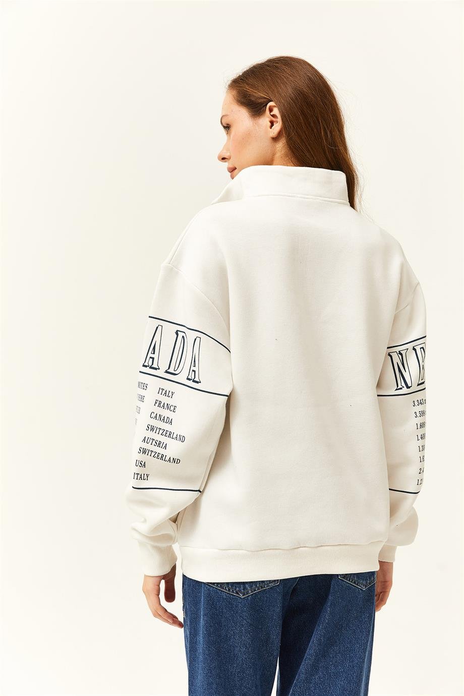 Fermuarlı Dik Yaka Şardonlu Oversize Sweatshirt Ekru